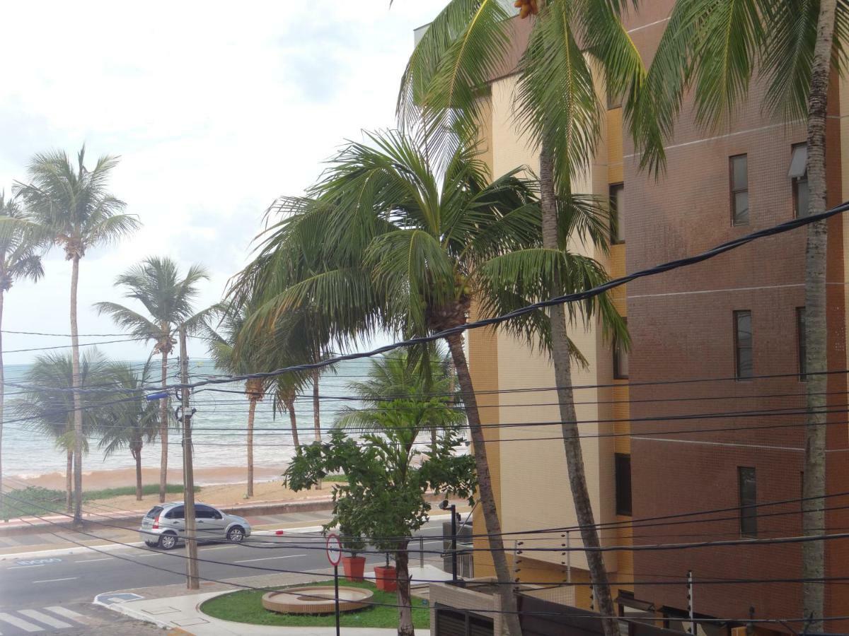 Hotel Flat A Beira Mar De Joao Pessoa Com Ar Exterior foto